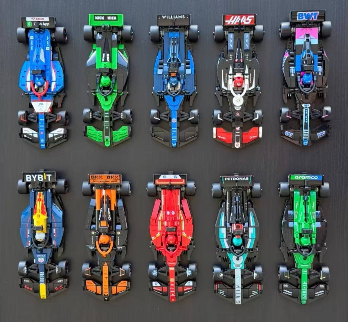 How to Display LEGO® Speed Champions F1 Cars — The Best Wall Frame Ideas for Formula 1 Fans