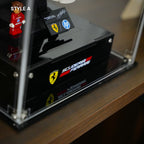 Vitrine Acrylique LEGO Éditions pour Casques Scuderia Ferrari HP (43014/43022)