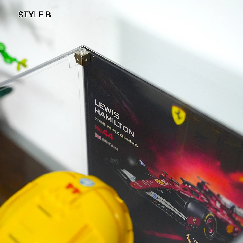 Vitrine Acrylique LEGO Éditions pour Casques Scuderia Ferrari HP (43014/43022)