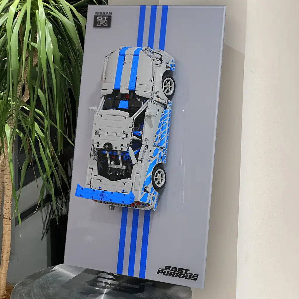 Cadre d'exposition LEGO™ Technic™ présenté dans un style flottant
