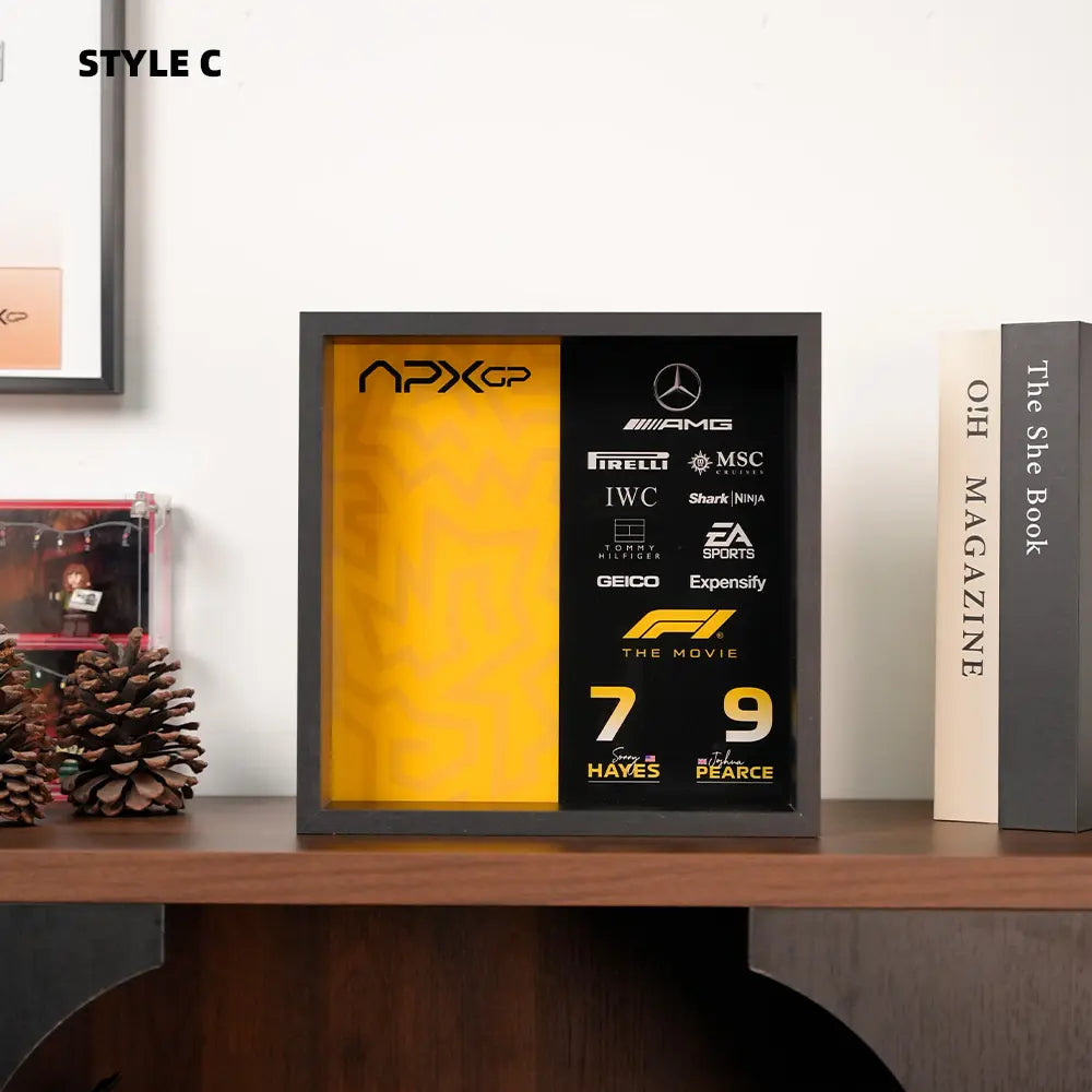 LEGO F1 Display Case for APXGP Team Race Car from The Movie (77252)